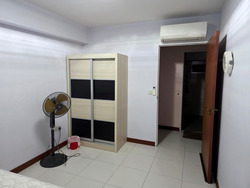 Blk 426A Floral Spring @ Yishun (Yishun), HDB 4 Rooms #543251511